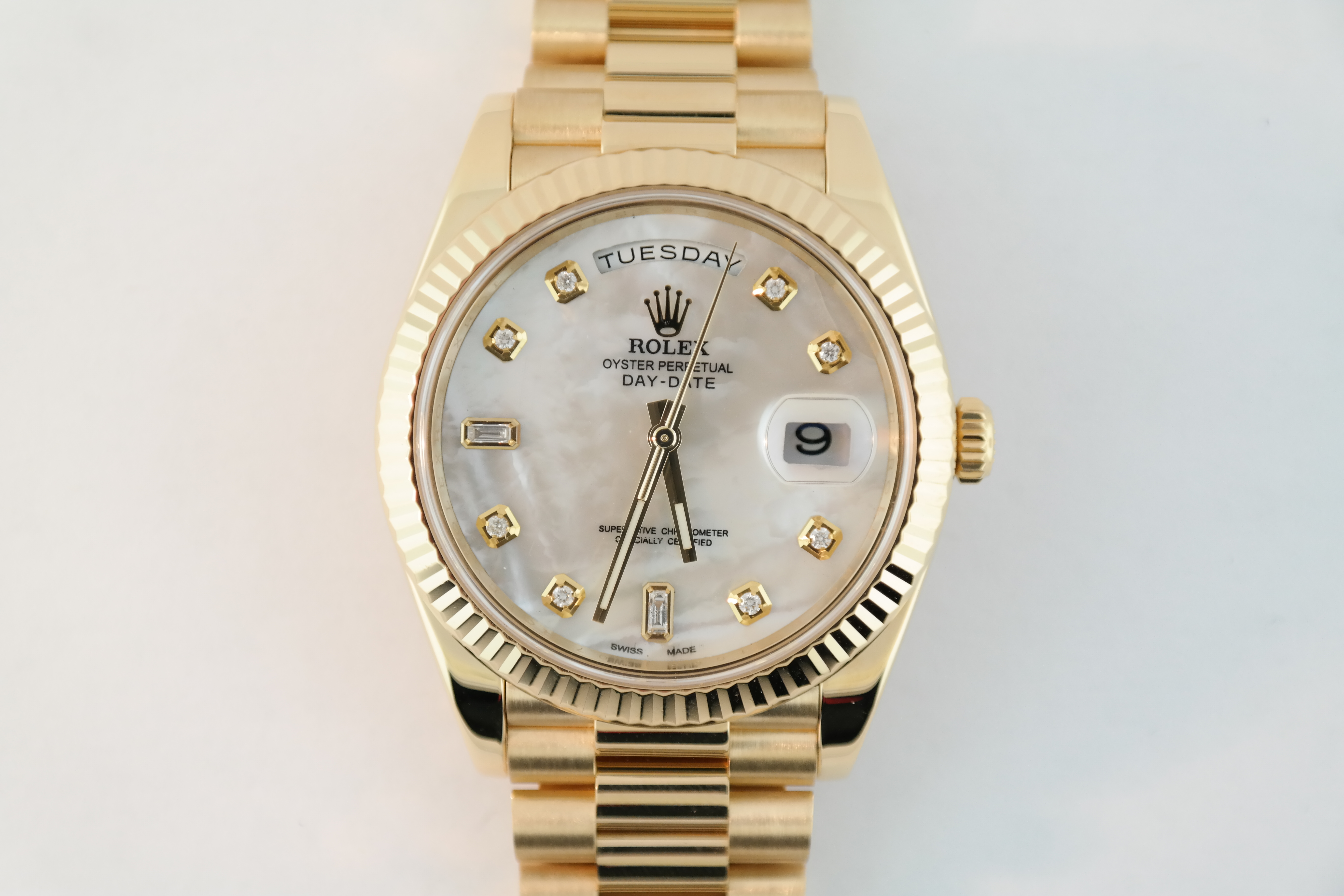 Rolex presidential outlet mother of pearl