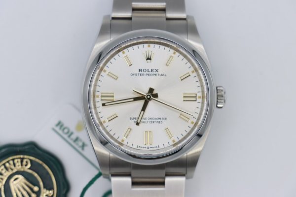 Rolex Oyster Perpetual 126000 Silver Index Dial Stainless Steel 36mm Box & Papers