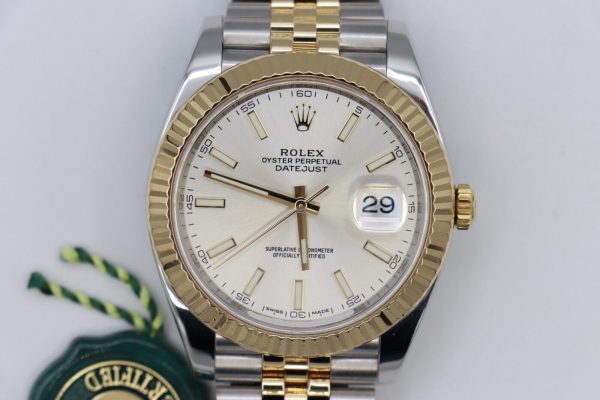 Rolex Datejust 41 126333 Silver Index Dial Jubilee Band Box & Papers Year 2017