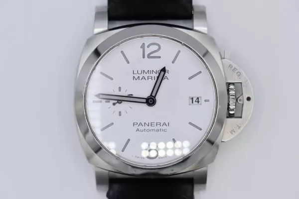 Panerai Luminor Marina Quaranta PAM01271 White Dial 40mm Box & Papers Year 2024